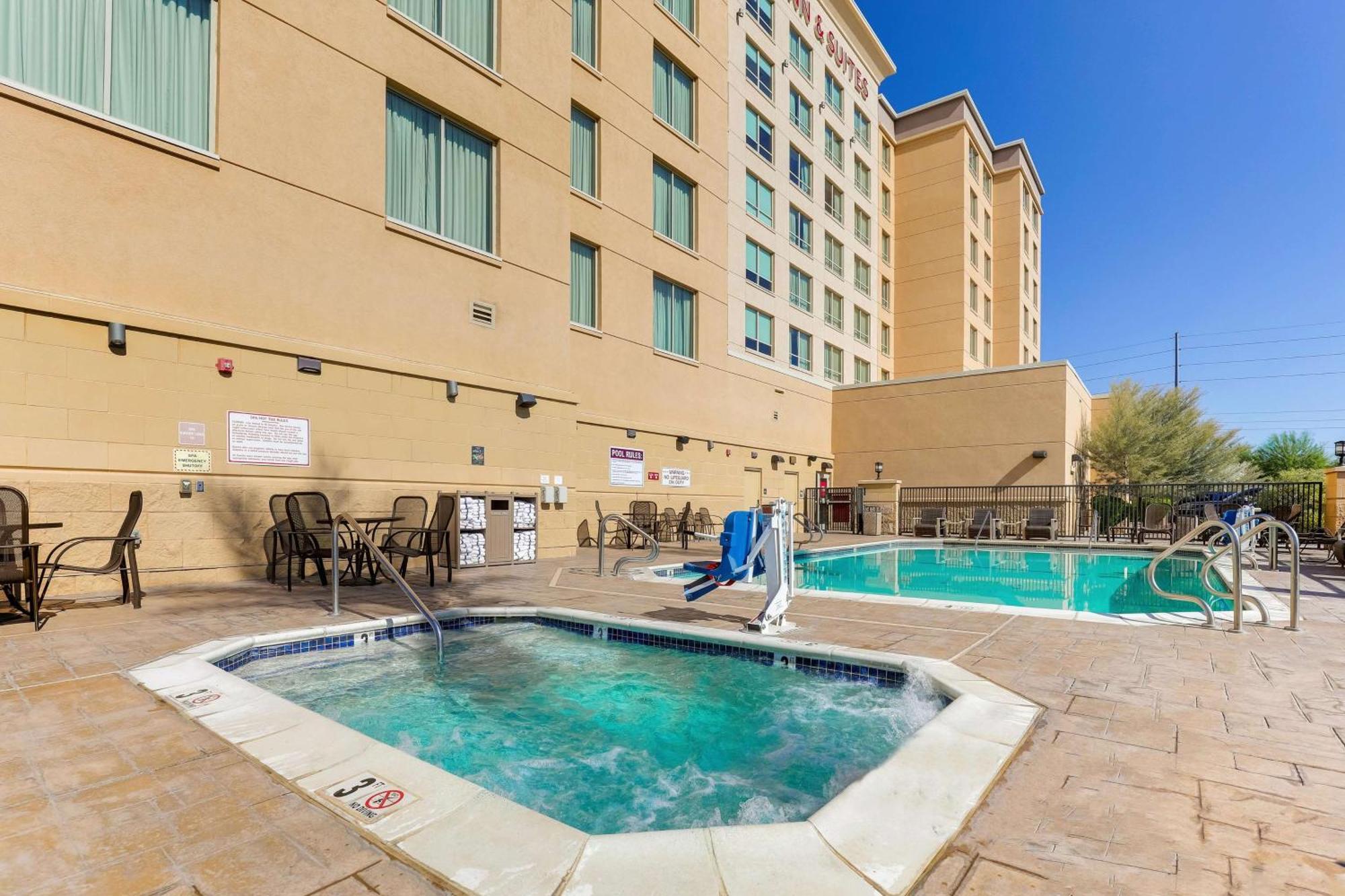 Drury Inn & Suites Phoenix Chandler Fashion Center Exterior photo